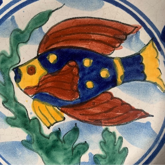 Dalores Hidalgo Folk Art Mexican Pottery Plate 8" Amora Fish Signed - Picture 5 of 8